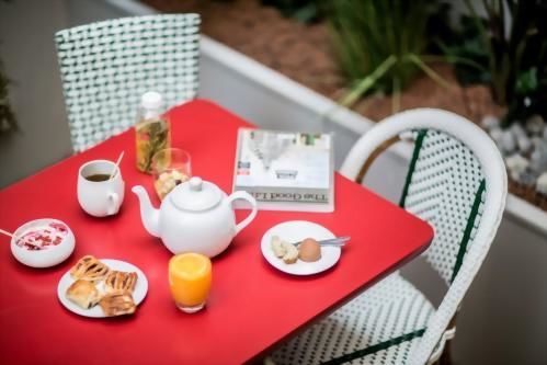 BOB Hotel - Breakfast