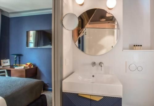 BOB Hotel - Room