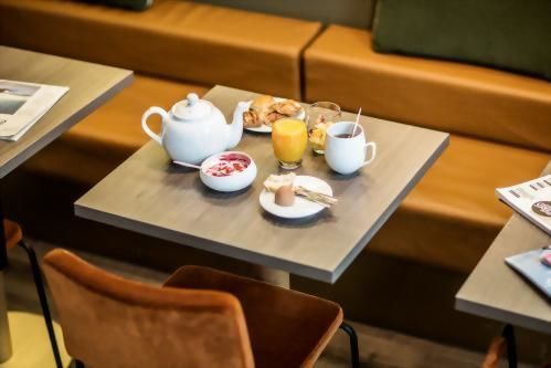 BOB Hotel - Breakfast