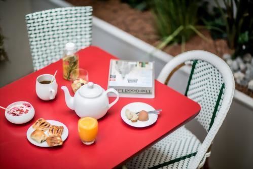 BOB Hotel - Breakfast