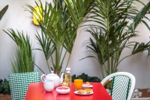 BOB Hotel - Breakfast